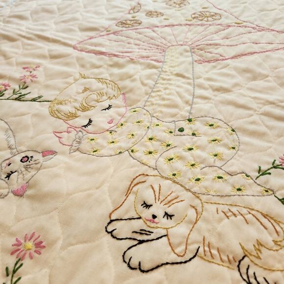 Cottagecore embroidered baby blanket mushroom cat dog flowers - Picture 4 of 12